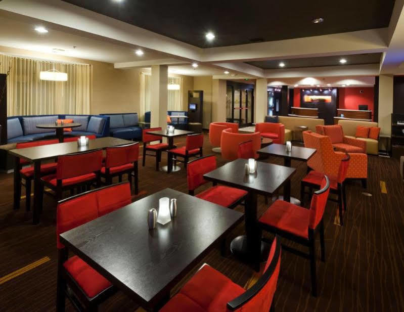 Courtyard Tuscaloosa Hotel Exterior photo